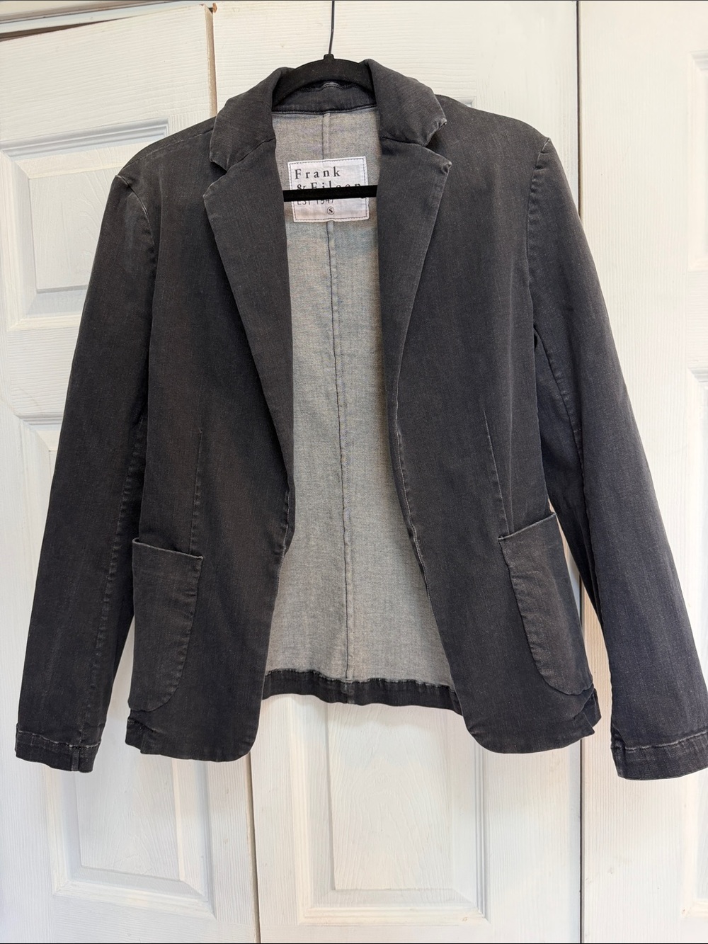 Frank & Eileen Dublin black denim Italian performance blazer